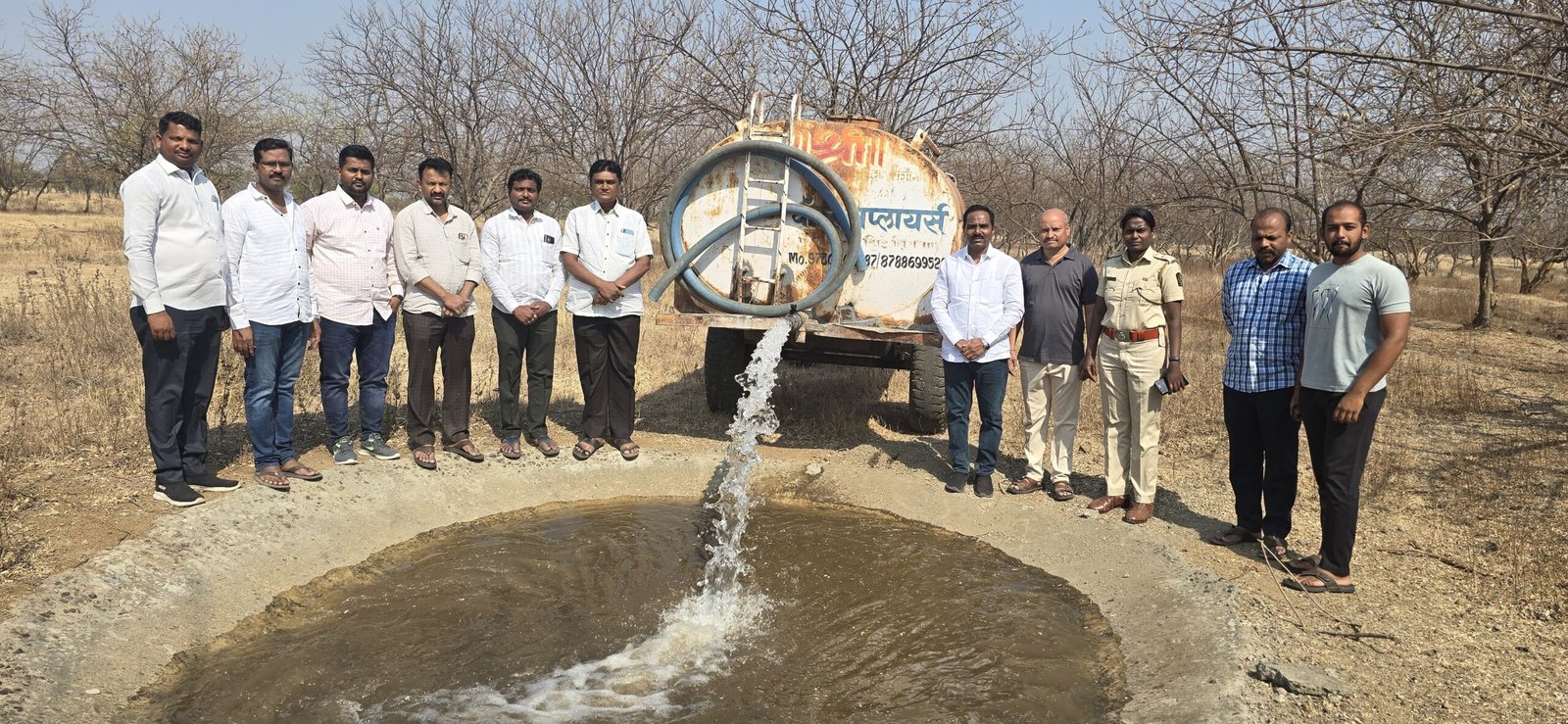 शिव फाउंडेशन यांच्या वतीने वन्य जीवांची तहान