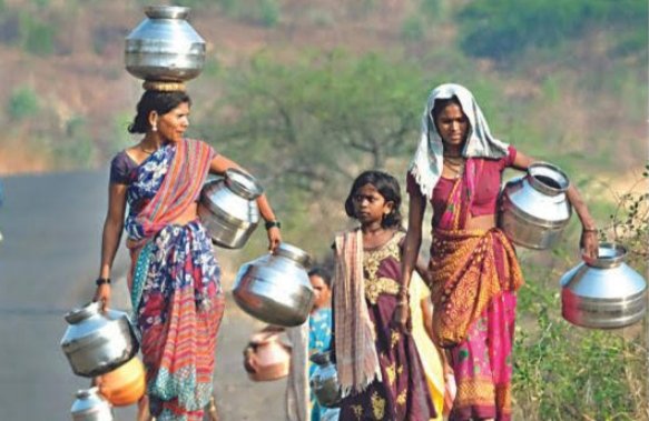 जलजीवन मिशनची कामे रखडली! पाण्यासाठी महिलांची भटकंती