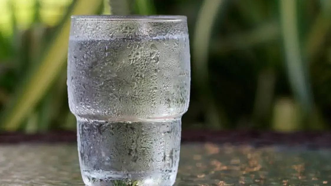 उन्हाळ्यात तुम्हीसुद्धा थंड पाणी पिता? शरीरावर होतील अनेक गंभीर दुष्परिणाम - डॉ. ज्योती जाधव