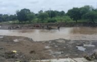 ऊटी येथुन अवैध रेती तस्करी जोमात सुरु