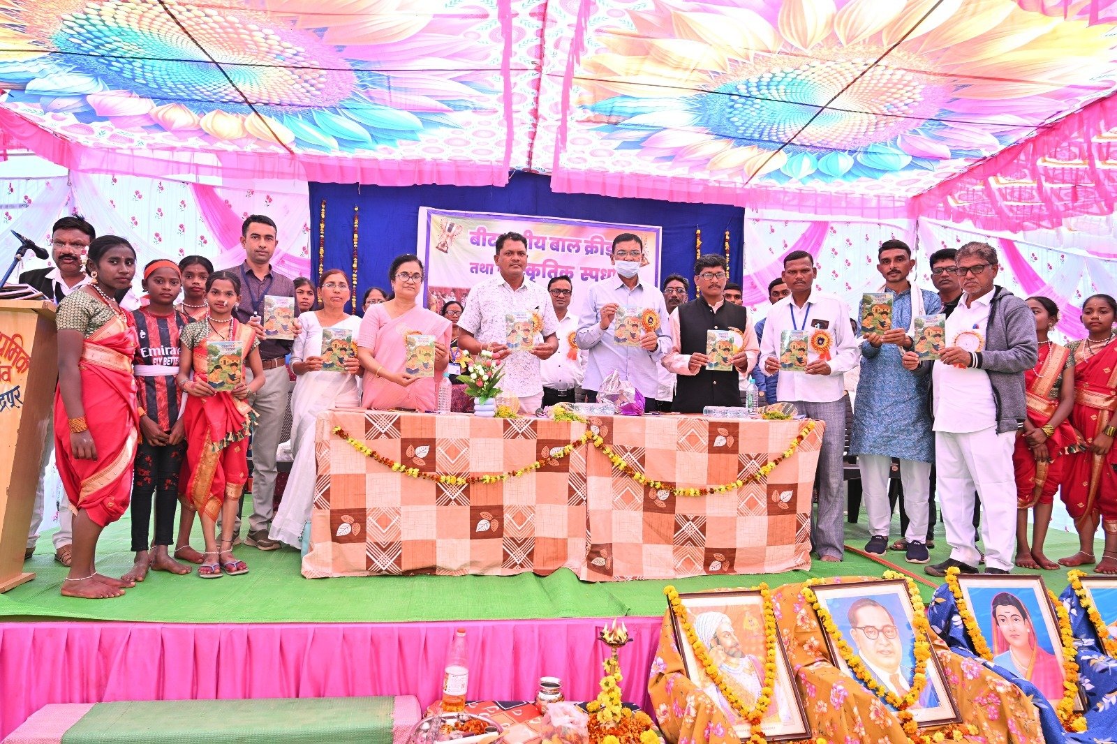 'वायगावची बालकविता' पुस्तकाचे प्रकाशन : चिमूकल्यांच्या काव्यप्रतिभेला चालना