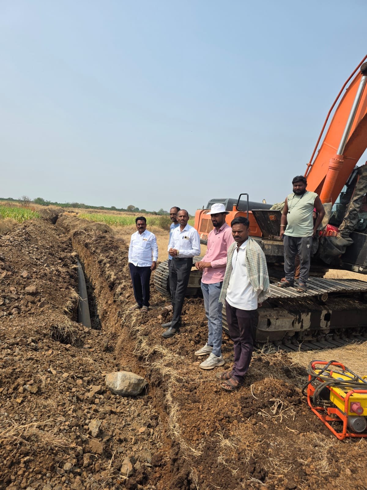 दहिगाव उपसा सिंचन योजनेचे बंद नलिकेचे काम पुन्हा सुरू