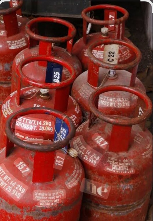 अवैध धंदे मुक्त मुरुड शहर कृती समितीने दिले लातूर आमदार रमेश कराड यांना दिले निवेदन