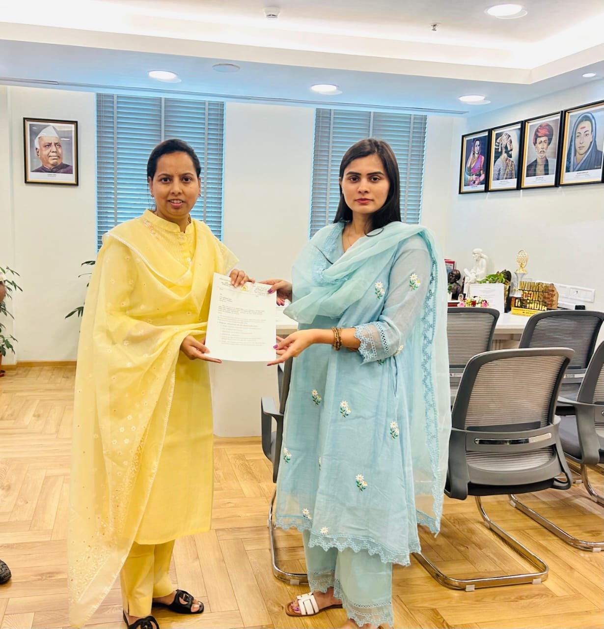 महिला सक्षमीकरणासाठी पुणे जिल्हा परिषद सज्ज; मंत्री अदिती तटकरे व सभापती अंकिता पाटील ठाकरे यांची महत्त्वपूर्ण चर्चा